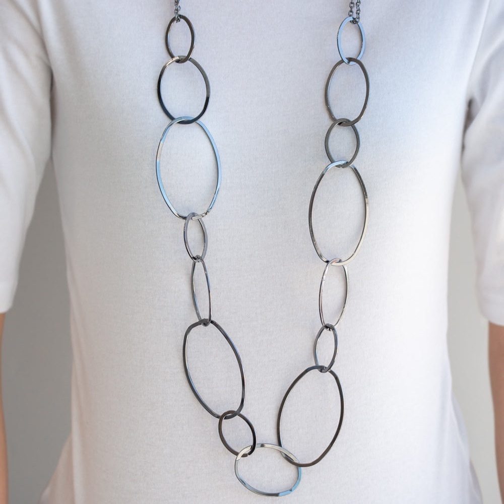 City Circuit - Black Necklace